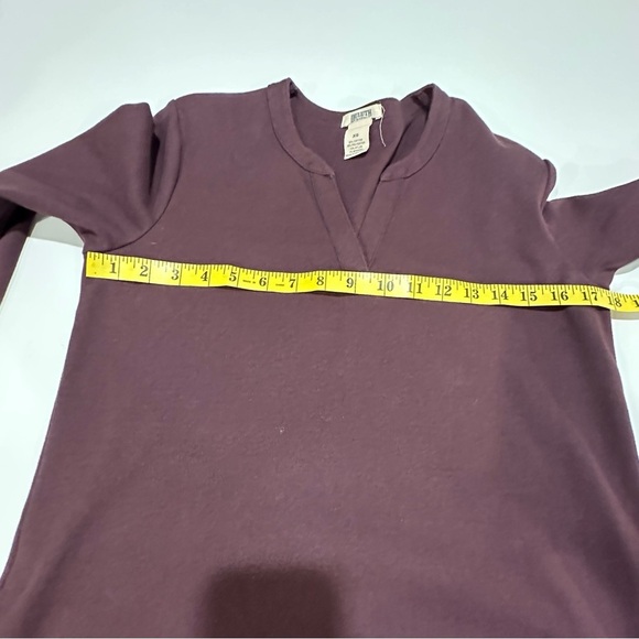 Duluth Trading Burgundy v neck Long Sleeve Tunic with Pockets Size XS - Picture 5 of 6
